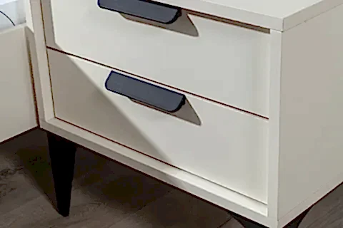 KOLEZYUM AY GENÇ ODASI KOMODİNİ, BEYAZ