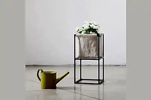 İKİ KATLI KUMAŞ ÇİÇEKLİK, SİYAH