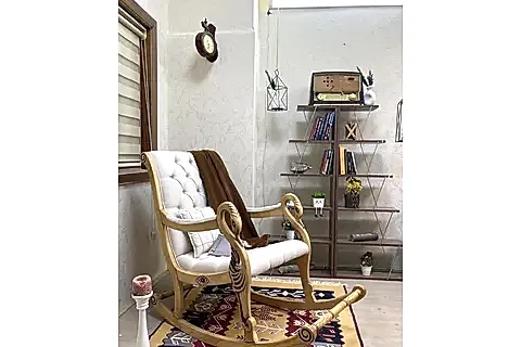 VİNTAGE SALLANAN SANDALYE, KREM, AHŞAP, NATUREL AYAK