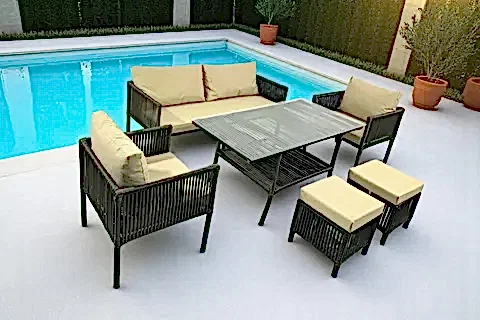 ASSOS ÜÇLÜ RATTAN BAHÇE VE BALKON MOBİLYASI TAKIMI, 2 PUF