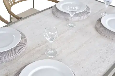 PORT BAHÇE BALKON MASASI