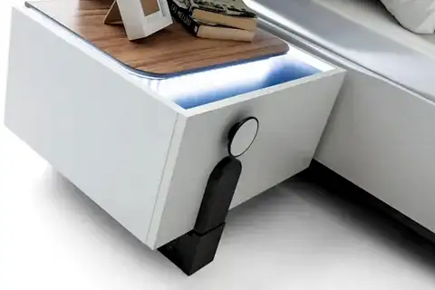 SPACE GENÇ ODASI KOMODİNİ