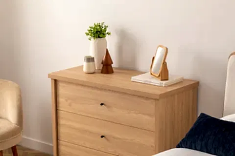 LUNA PANDİA ŞİFONYER, MEŞE