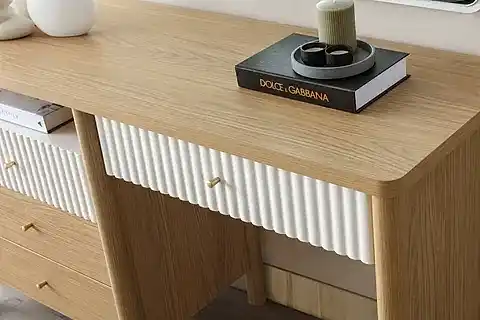 STELLA BOHEM MAKYAJ MASALI ŞİFONYER VE AYNASI