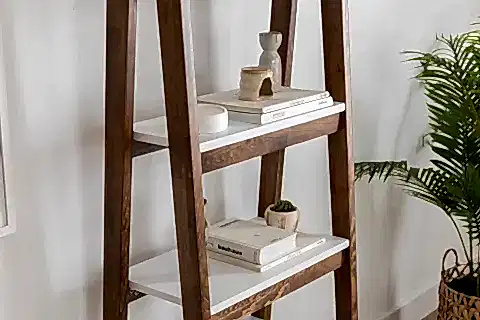 NOMA KİTAPLIK, CEVİZ