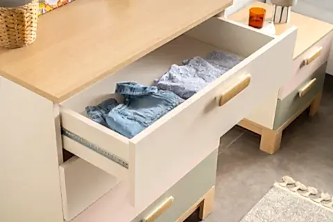 MOKİDO GENÇ ODASI TAKIMI, 3 KAPAKLI