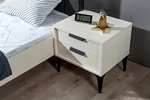 KOLEZYUM AY GENÇ ODASI KOMODİNİ, BEYAZ